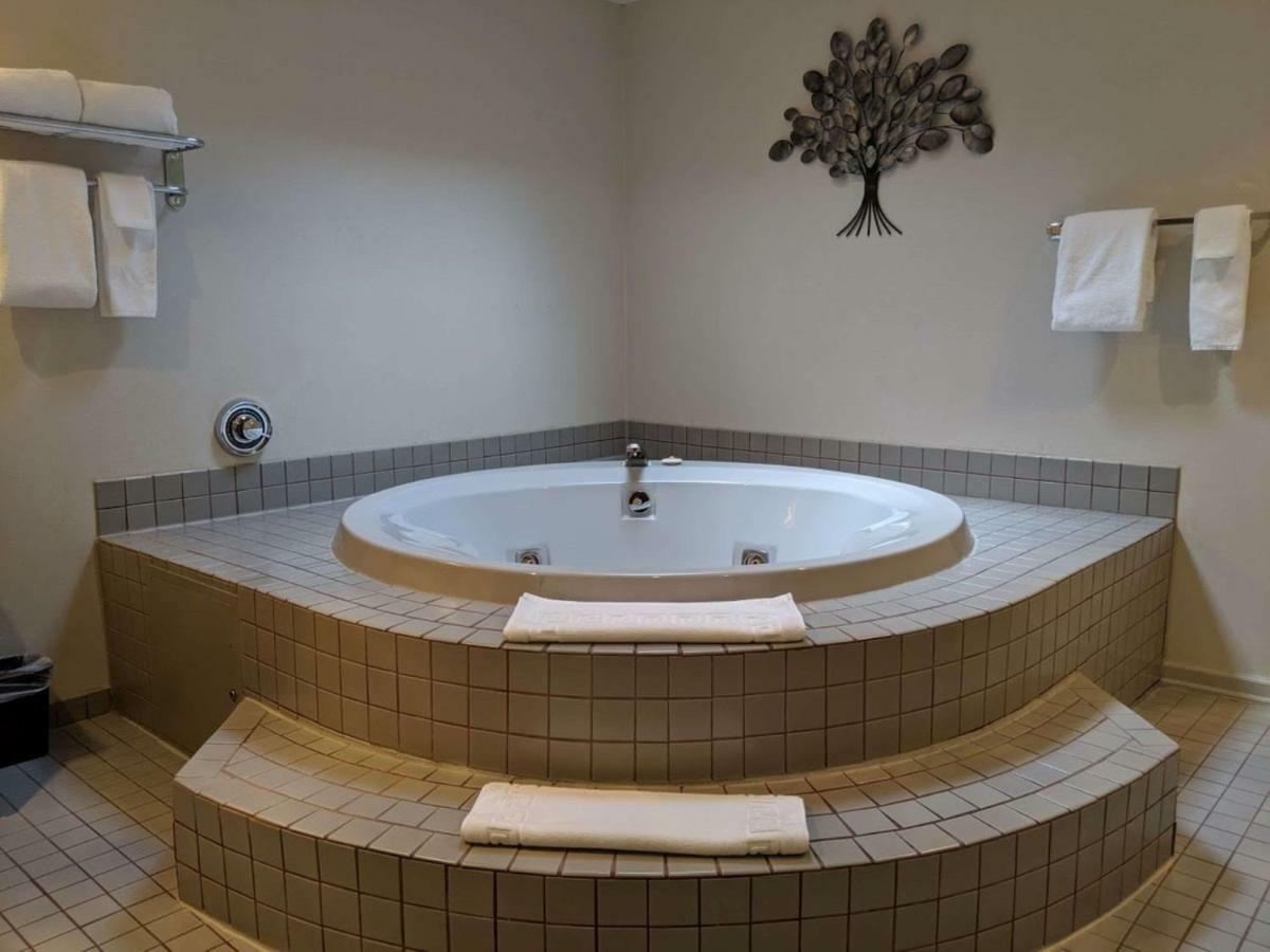 Surestay Hotel By Best Western Chilliwack Buitenkant foto